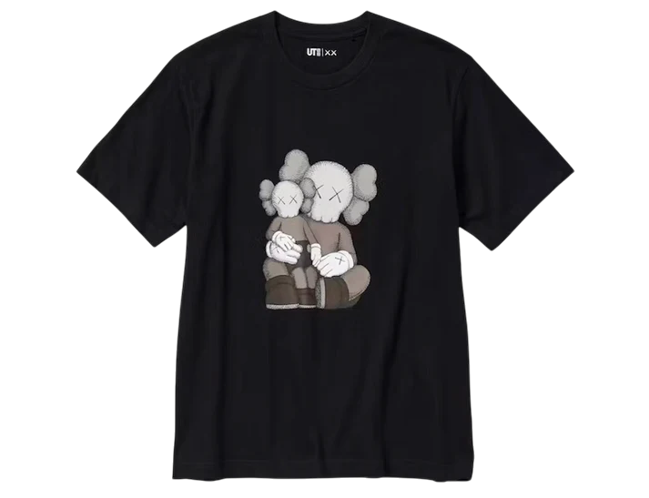 KAWS X UNIQLO UT SHORT SLEEVE GRAPHIC