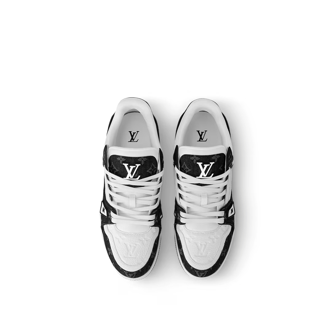 LOUIS VUITTON TRAINER BLACK